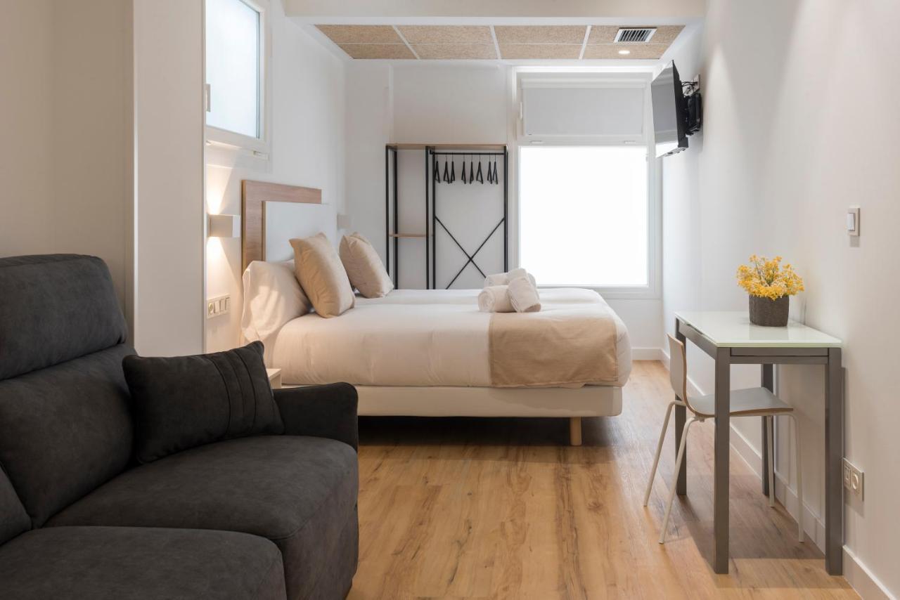 Elegant Rooms Lasarte Exterior photo